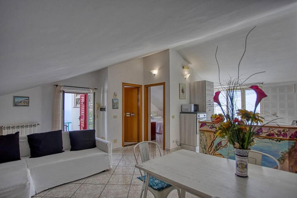 Grandmother'S Attic فوروري المظهر الخارجي الصورة